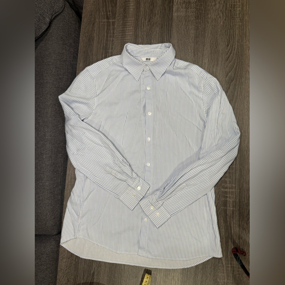 Uniqlo women Striped Button-Down Shirt - White and Blue - Picture 9 of 13